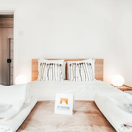 7rooms By Gt House Apartment